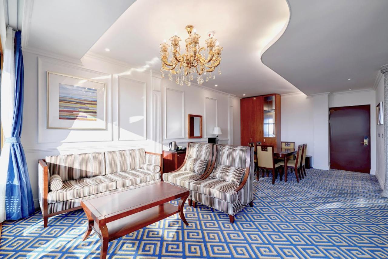 סאוגוויפו Goldone Hotel & Suites מראה חיצוני תמונה