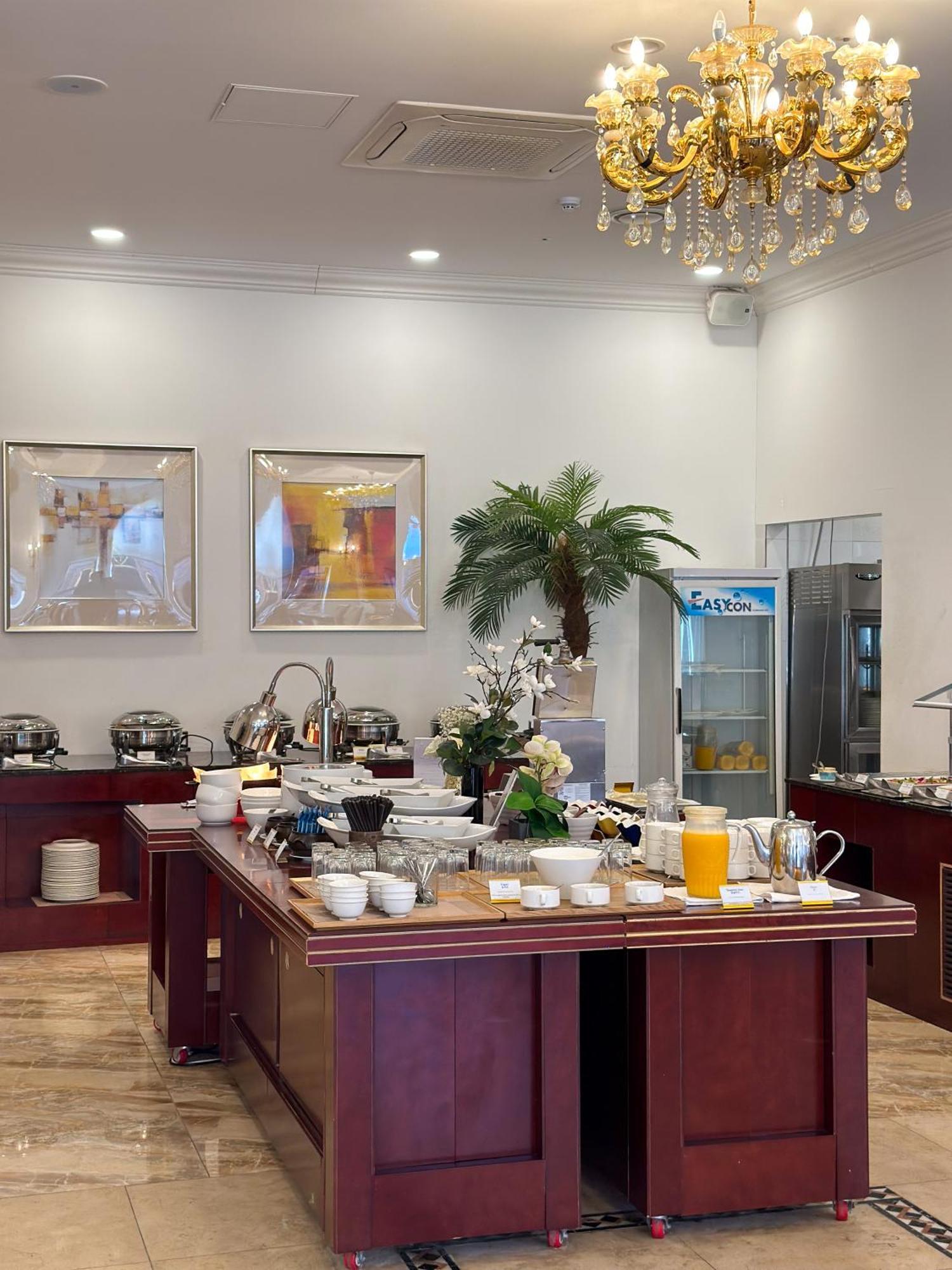 סאוגוויפו Goldone Hotel & Suites מראה חיצוני תמונה