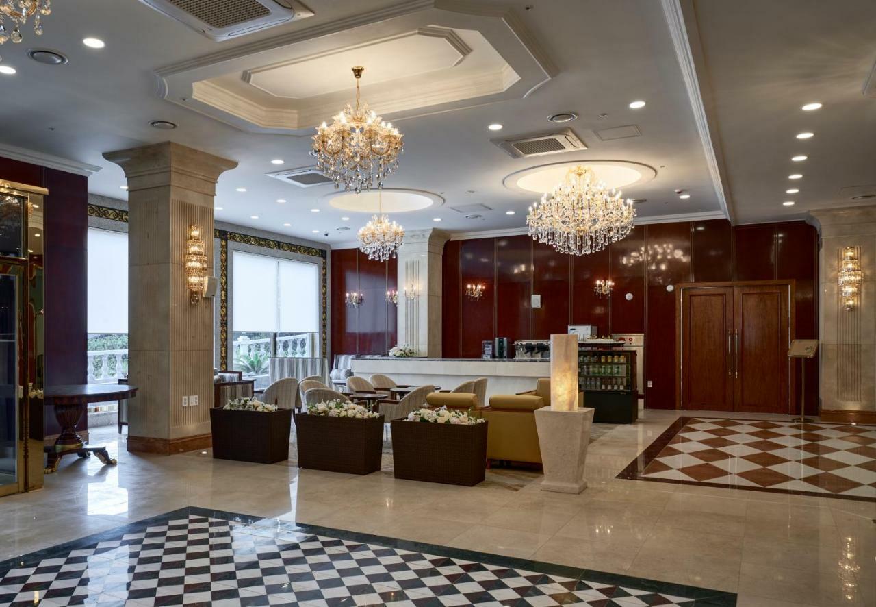 סאוגוויפו Goldone Hotel & Suites מראה חיצוני תמונה